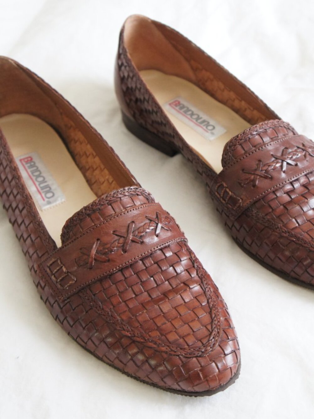 Vintage Bandolino Italian Woven Leather Loafer Flats Size 8.5